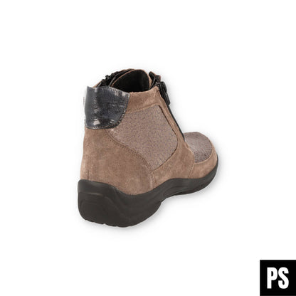 STIEFELETTE STRETCH - Hesna